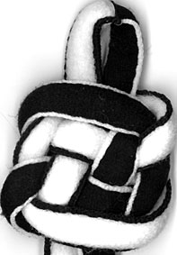 black and white plafond knot